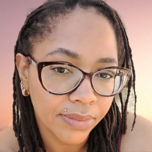 Meet your Posher, Sassy